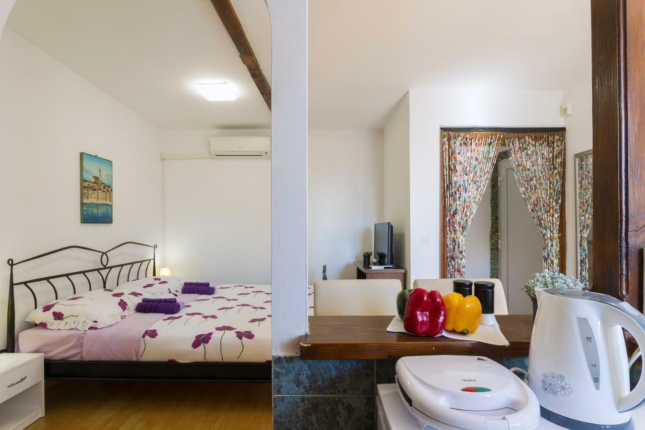 Studio Apartman Ela Apartment Pula